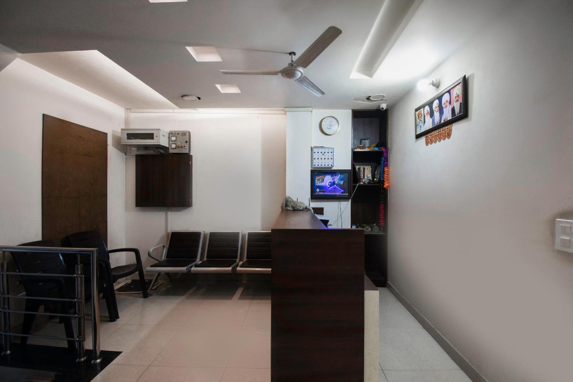 Hotel O Shangri-La-Inn Ludhiana Extérieur photo