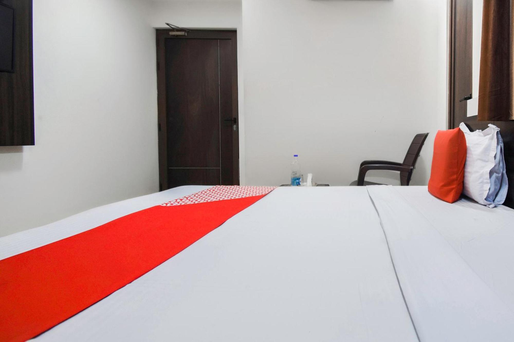 Hotel O Shangri-La-Inn Ludhiana Extérieur photo